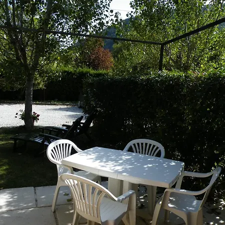 Lei Canissouns Apartman Castellane